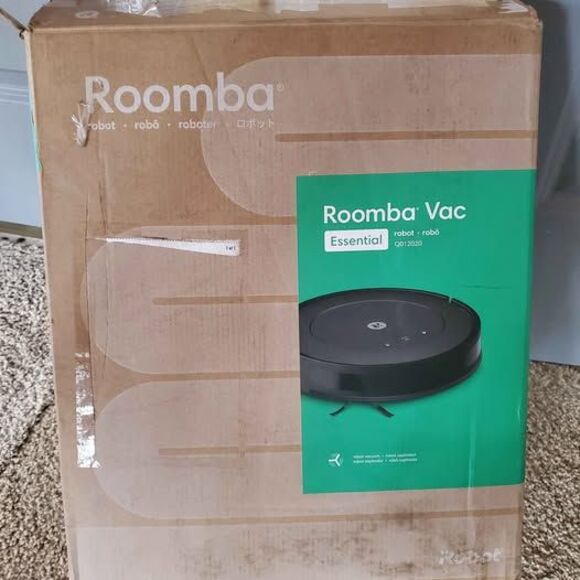 Roomba Vac Essential Q012020 FOR PARTS. NOT WORKING - Picture 2 of 6